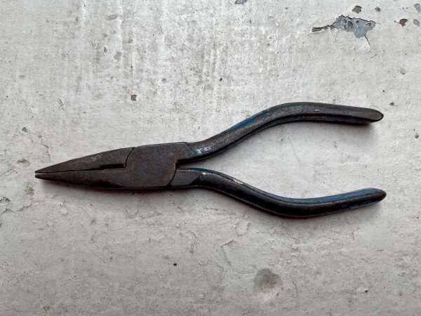 Point Nose Pliers
